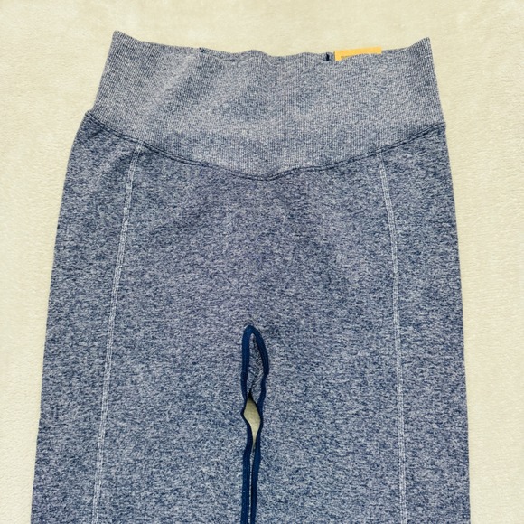 PINK Leggings Womens Large‎ Blue Gray High Waisted Full Length Activewear NWT - Picture 3 of 15